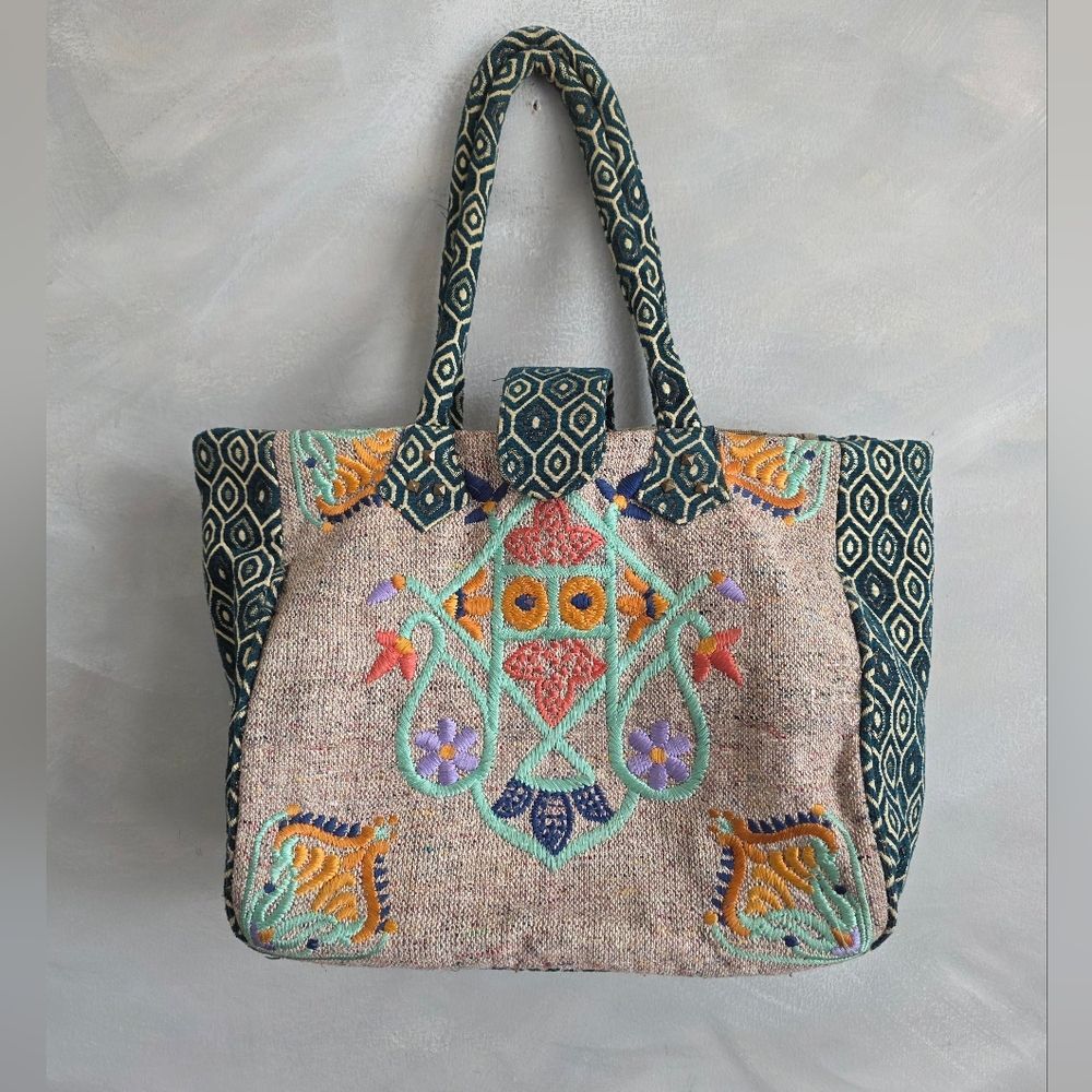 Zara Quited Patchwork Owl Embroidered Tote Bag 19x12x7